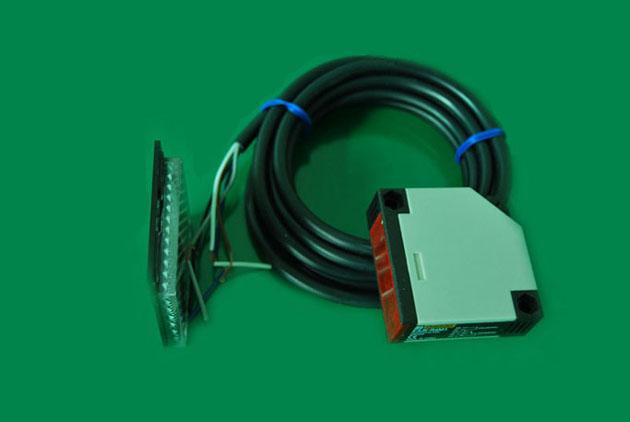 E3JKR4-M1風(fēng)淋室光電開關(guān) E3JKR4-M1風(fēng)淋室光電開關(guān)